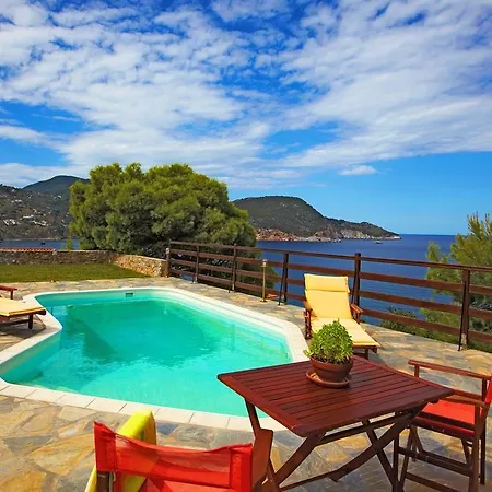 Porto Villa *